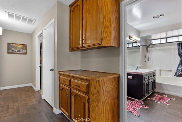 21921 Fig Court, Tehachapi, CA 93561