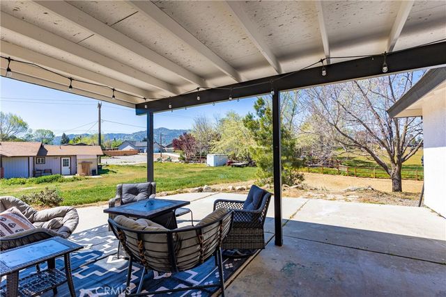 21921 Fig Court, Tehachapi, CA 93561