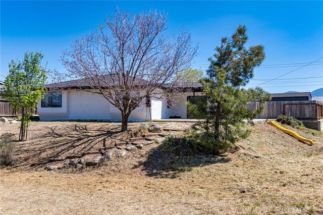 21921 Fig Court, Tehachapi, CA 93561
