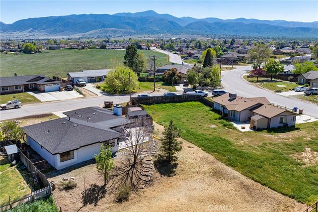 21921 Fig Court, Tehachapi, CA 93561