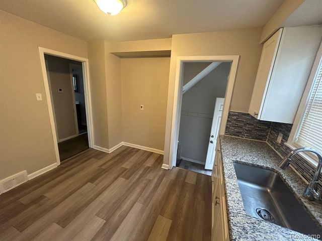 1150 Magnolia Drive, Inkster, MI 48141