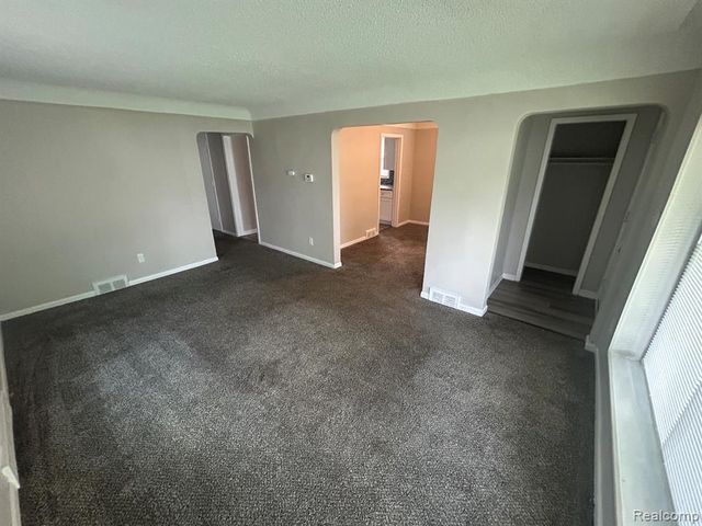 1150 Magnolia Drive, Inkster, MI 48141