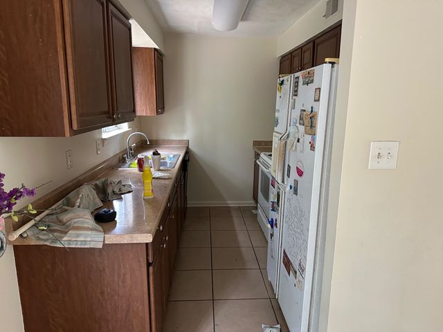 1819 SALMON Drive, Tallahassee, FL 32303