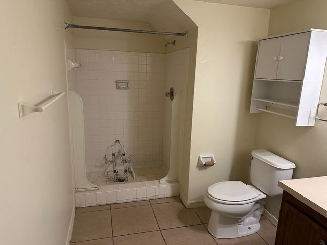 1819 SALMON Drive, Tallahassee, FL 32303