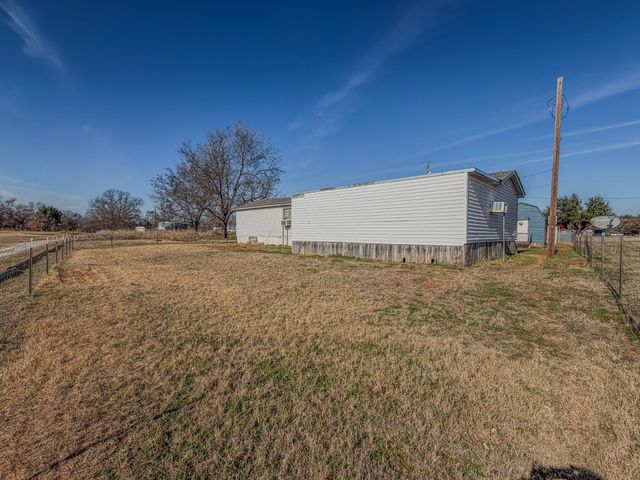 115 Cimmaron Loop, Weatherford, TX 76087