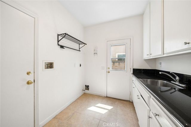 9935 Ravenna Way, Cypress, CA 90630