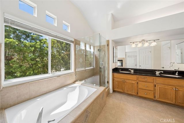 9935 Ravenna Way, Cypress, CA 90630