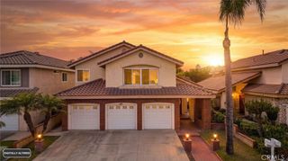 9935 Ravenna Way, Cypress, CA 90630