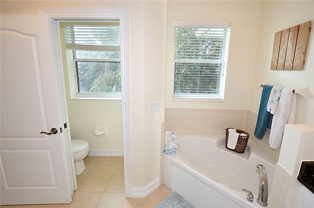 1915 Bridgepointe Circle 39, Vero Beach, FL 32967