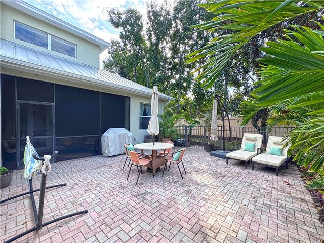 1915 Bridgepointe Circle 39, Vero Beach, FL 32967