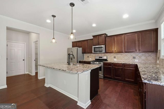 4910 Belcrest Way, Cumming, GA 30040
