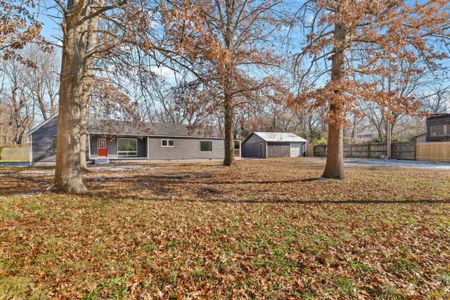 654 S Laurel Avenue, Springfield, MO 65802