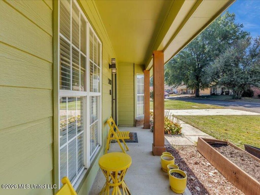 3432 Laurelwood Street, Horn Lake, MS 38637 — photo 2