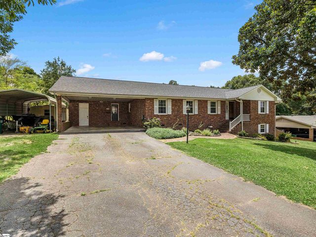 230 Anita Drive, Spartanburg, SC 29302