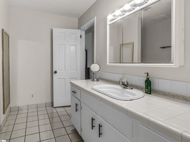 230 Anita Drive, Spartanburg, SC 29302