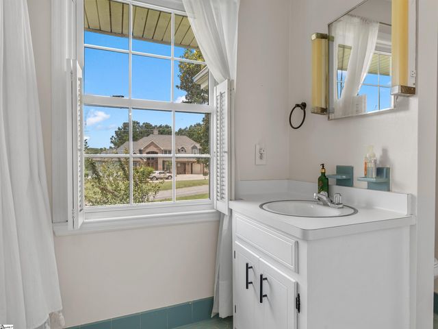 230 Anita Drive, Spartanburg, SC 29302