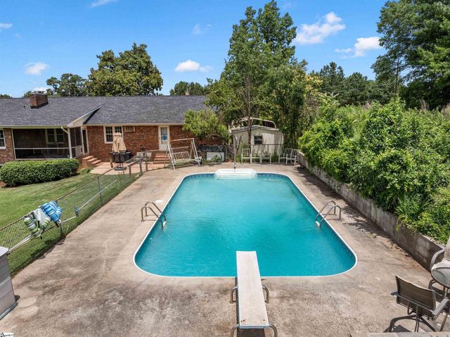 230 Anita Drive, Spartanburg, SC 29302