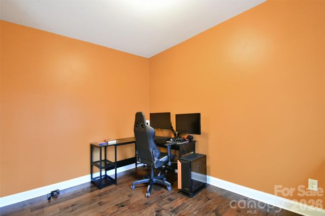 2619 Able Glen Court, Charlotte, NC 28214