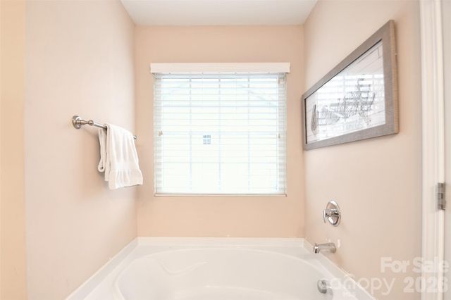 2619 Able Glen Court, Charlotte, NC 28214