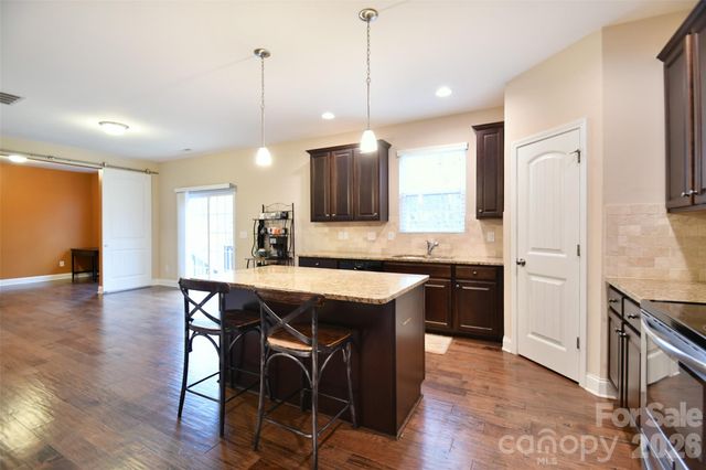 2619 Able Glen Court, Charlotte, NC 28214