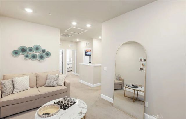 19239 Tideline Court, Huntington Beach, CA 92648
