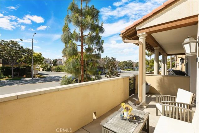 19239 Tideline Court, Huntington Beach, CA 92648