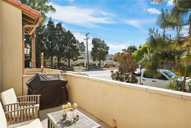 19239 Tideline Court, Huntington Beach, CA 92648