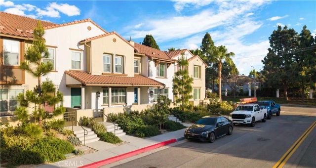 19239 Tideline Court, Huntington Beach, CA 92648
