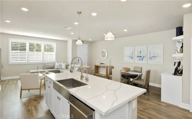 19239 Tideline Court, Huntington Beach, CA 92648