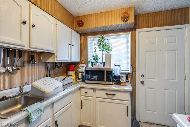 1793 Wakefield Drive, Akron, OH 44320