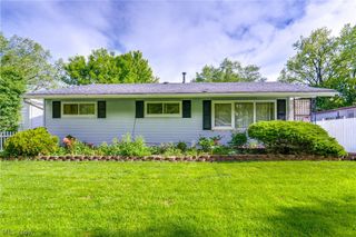 1793 Wakefield Drive, Akron, OH 44320