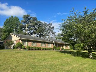 5416 N Richland Creek Road, Buford, GA 30518