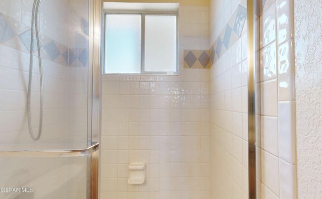 7404 LE CONTE Drive, El Paso, TX 79912