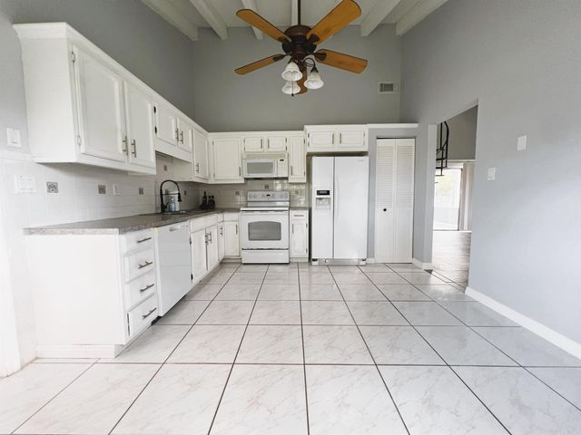 1514 SW Mercedes Avenue, Port St Lucie, FL 34953