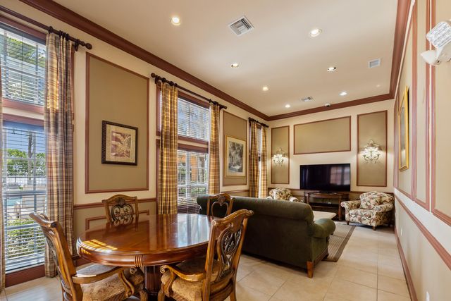 1200 Scotia Drive 403, Hypoluxo, FL 33462