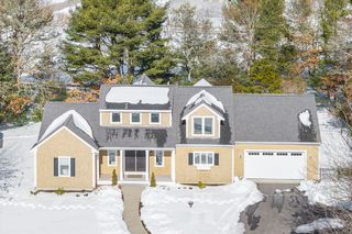 26 Crosswinds Way, Falmouth, MA 02536