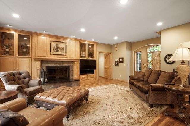 1392 Timberwolf Trail, Lino Lakes, MN 55038
