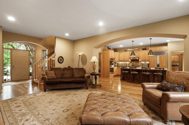 1392 Timberwolf Trail, Lino Lakes, MN 55038
