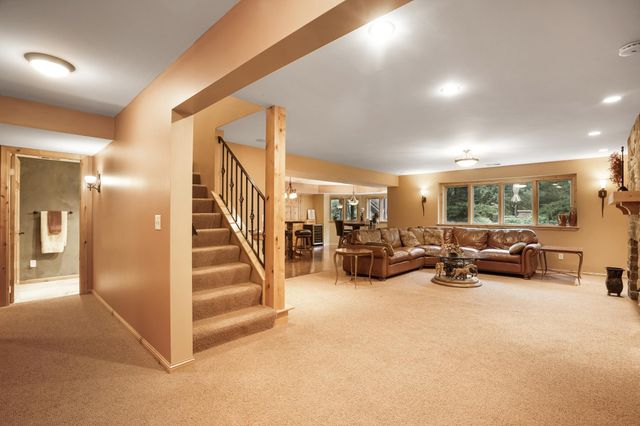 1392 Timberwolf Trail, Lino Lakes, MN 55038