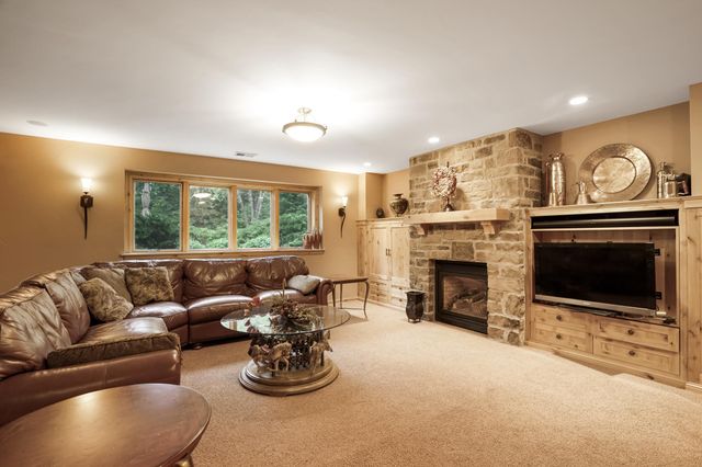 1392 Timberwolf Trail, Lino Lakes, MN 55038
