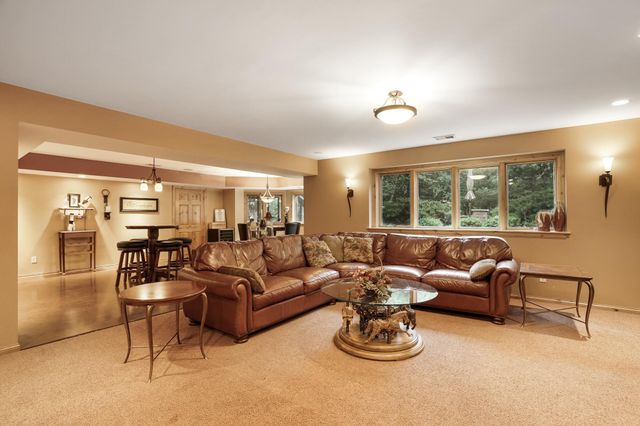 1392 Timberwolf Trail, Lino Lakes, MN 55038