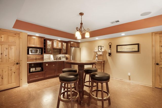 1392 Timberwolf Trail, Lino Lakes, MN 55038
