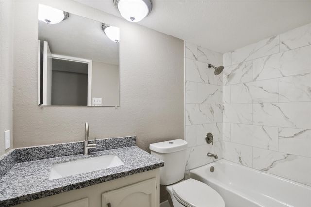 6726 Gettysburg Drive, Richmond, TX 77469