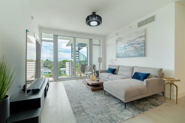 111 SE 1st Avenue 514, Delray Beach, FL 33444