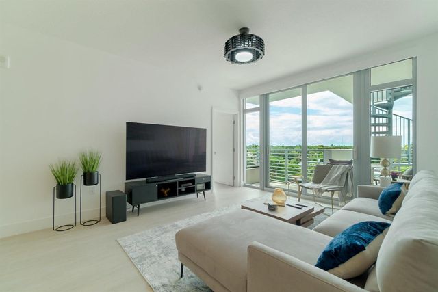 111 SE 1st Avenue 514, Delray Beach, FL 33444