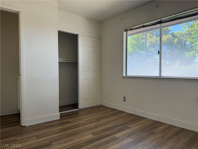 6162 Meadow Vista Lane, Las Vegas, NV 89103