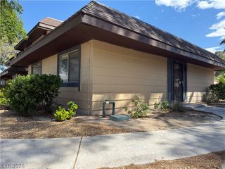 6162 Meadow Vista Lane, Las Vegas, NV 89103