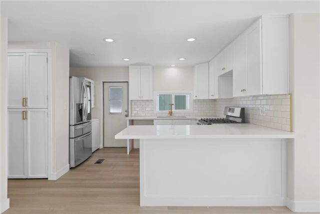 23701 Western 201, Torrance, CA 90501