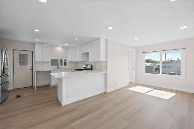 23701 Western 201, Torrance, CA 90501