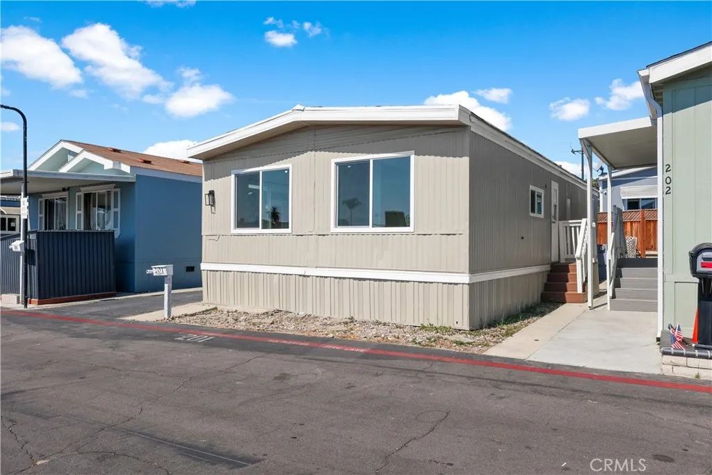 23701 Western 201, Torrance, CA 90501
